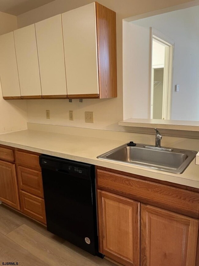 550 Central Ave unit N-4 Hancock, Linwood, NJ 08221 - photo 7