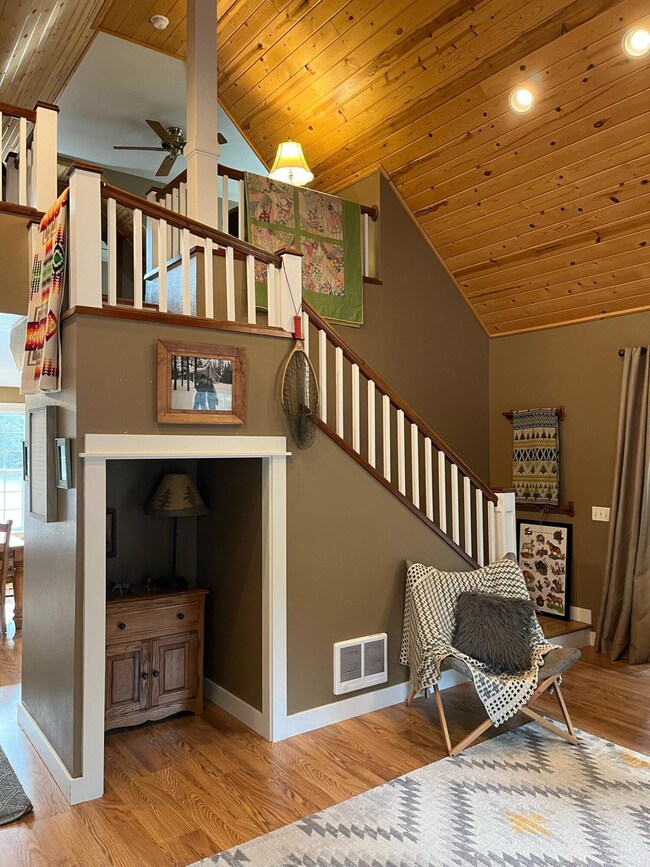 Stairs to master suite