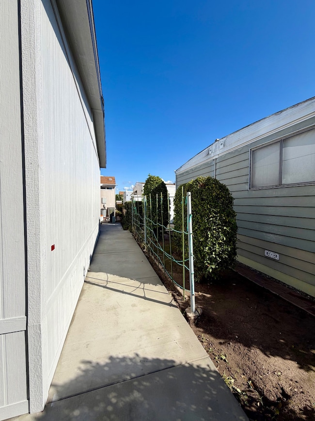 14851 Jeffrey Rd unit 145, Irvine, CA 92618 - photo 4