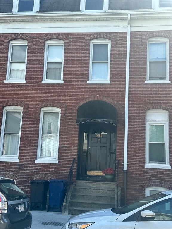 589 E 5th St unit 3, Boston, MA 02127 - photo 2