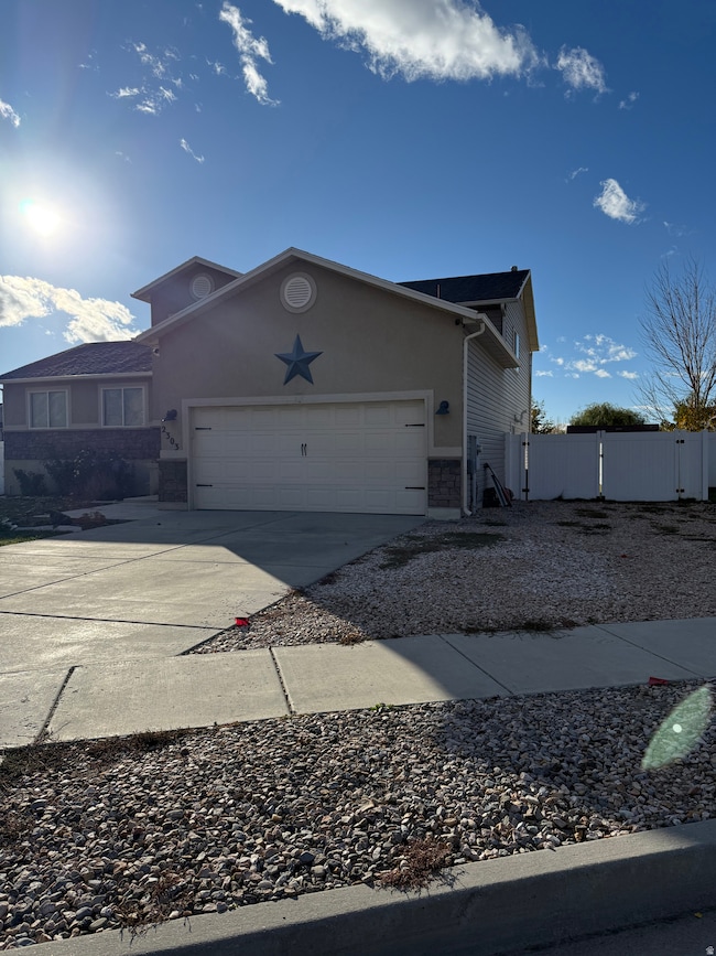 2303 N 300 W, Ogden, UT 84414 - photo 2