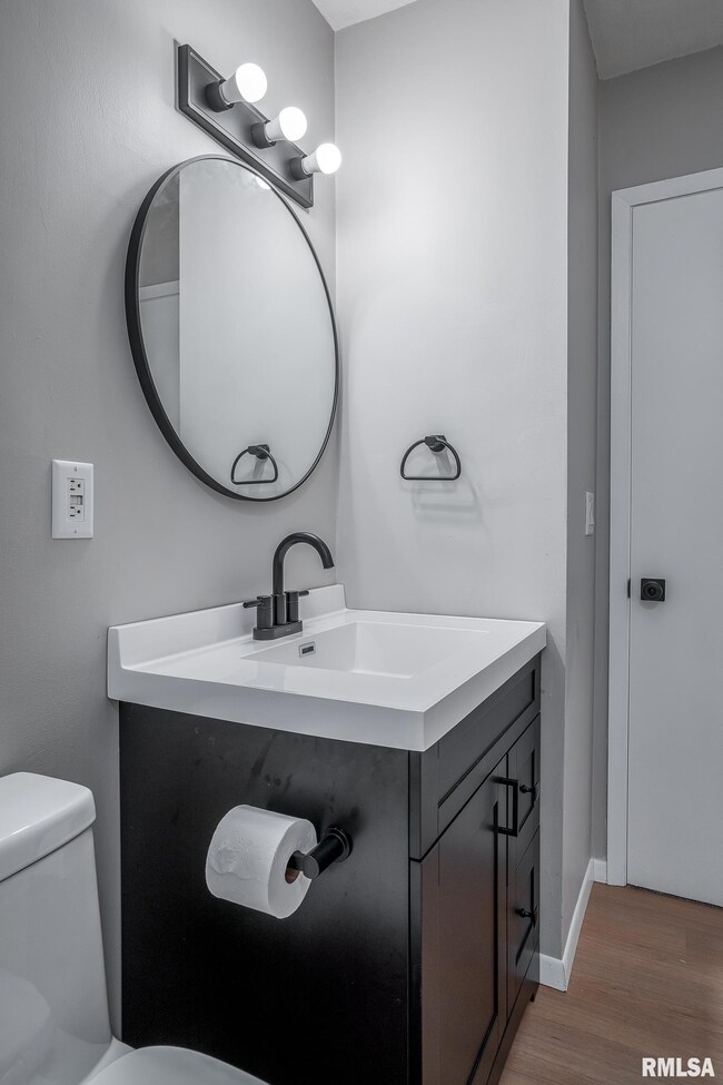 310 30th Avenue Ct unit 5, Moline, IL 61265 - photo 7