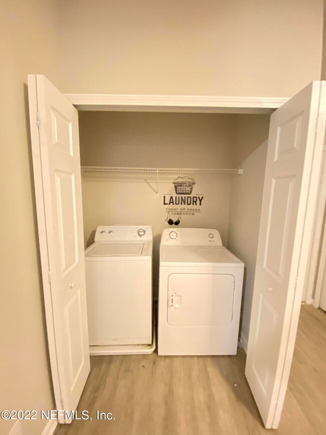 7850 Melvin Rd, Jacksonville, FL 32210 - photo 5