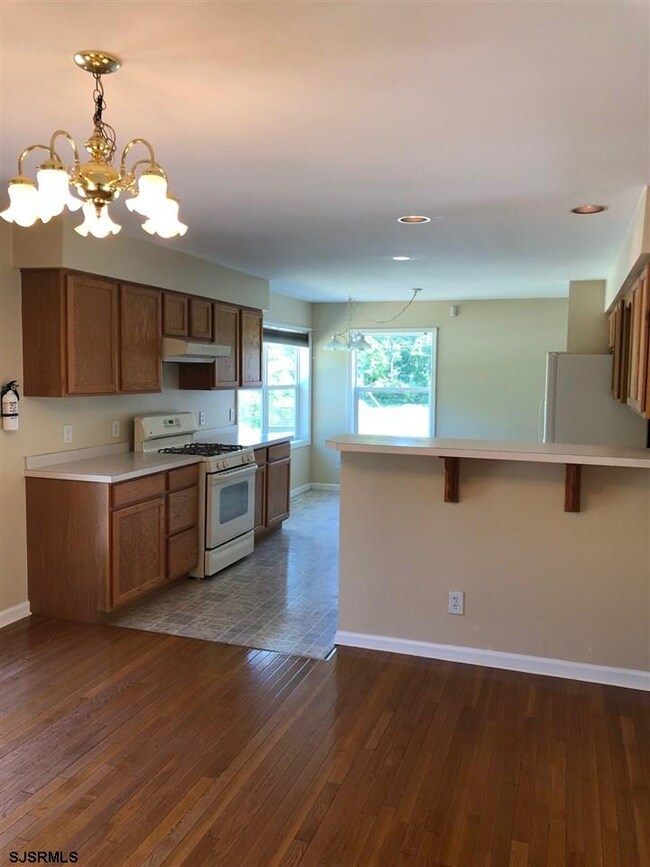 112 Mount Airy Ave S, Egg Harbor Township, NJ 08234 - photo 4