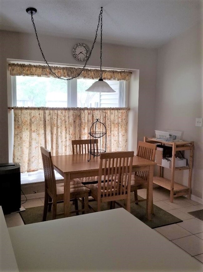 1965 Navarone Dr, Naperville, IL 60565 - photo 6