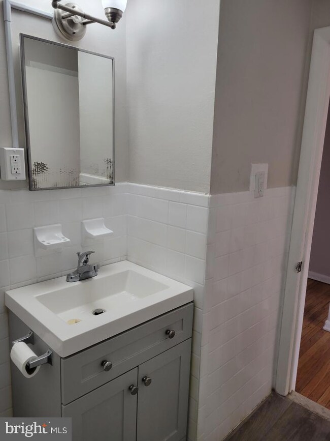 321 Chapel Ave unit B, Claymont, DE 19703 - photo 7