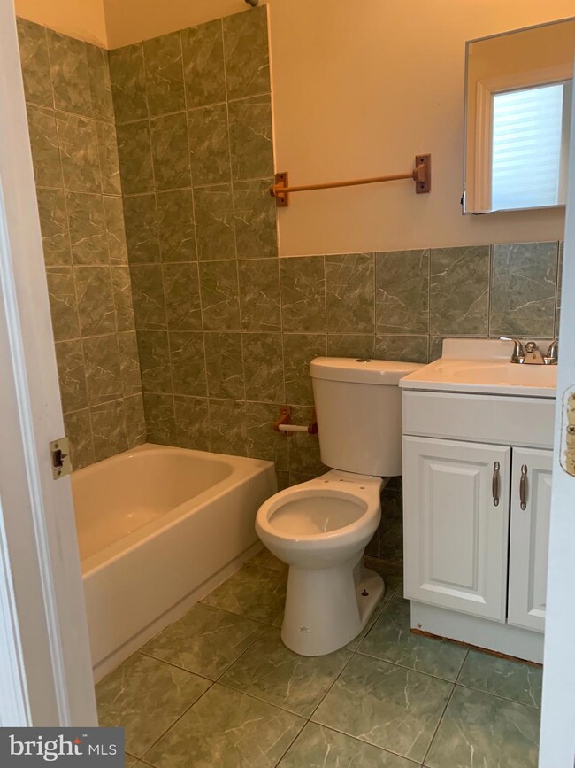 1538 N 18th St, Philadelphia, PA 19121 - photo 5