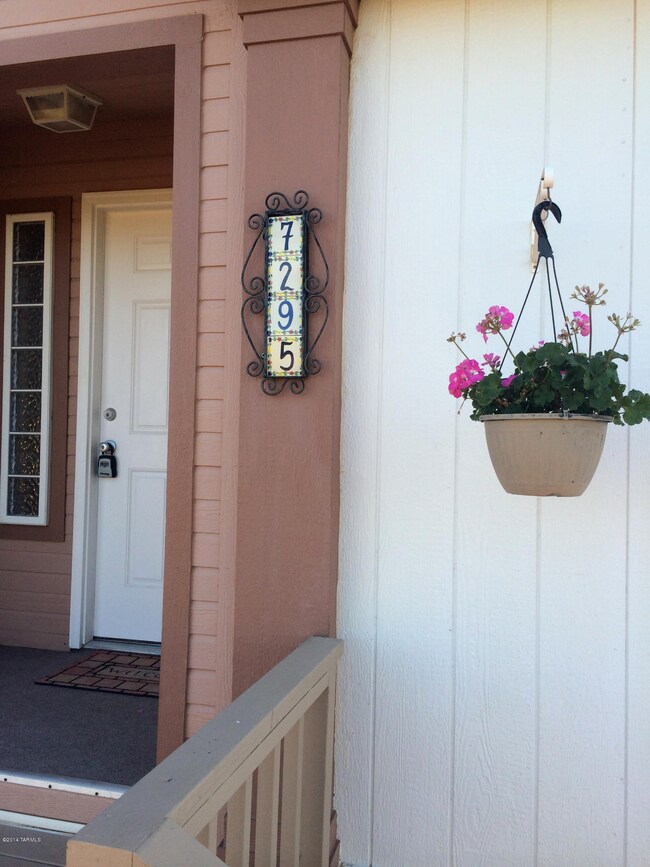 INVITING ENTRY