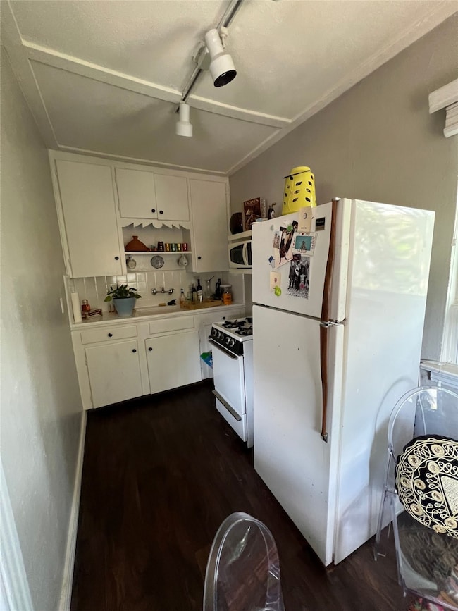 2316 Hazard St unit 2 1/2, Houston, TX 77019 - photo 5