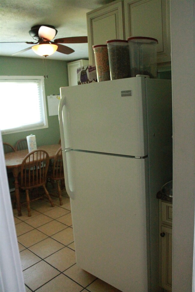 1000 E Carlton Ave, Elkhart, IN 46517 - photo 6