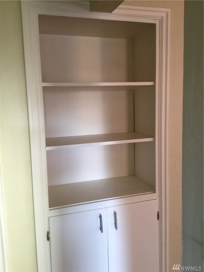 1114 Dibb St, Bremerton, WA 98310 - photo 4