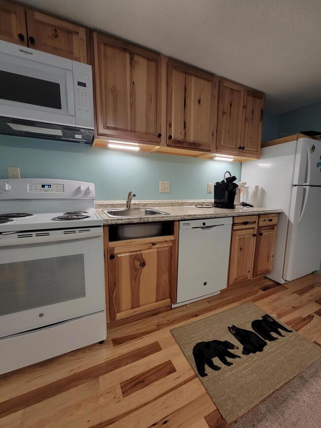 1209 Valley Crossing unit 1209, Carrabassett Valley, ME 04947 - photo 3