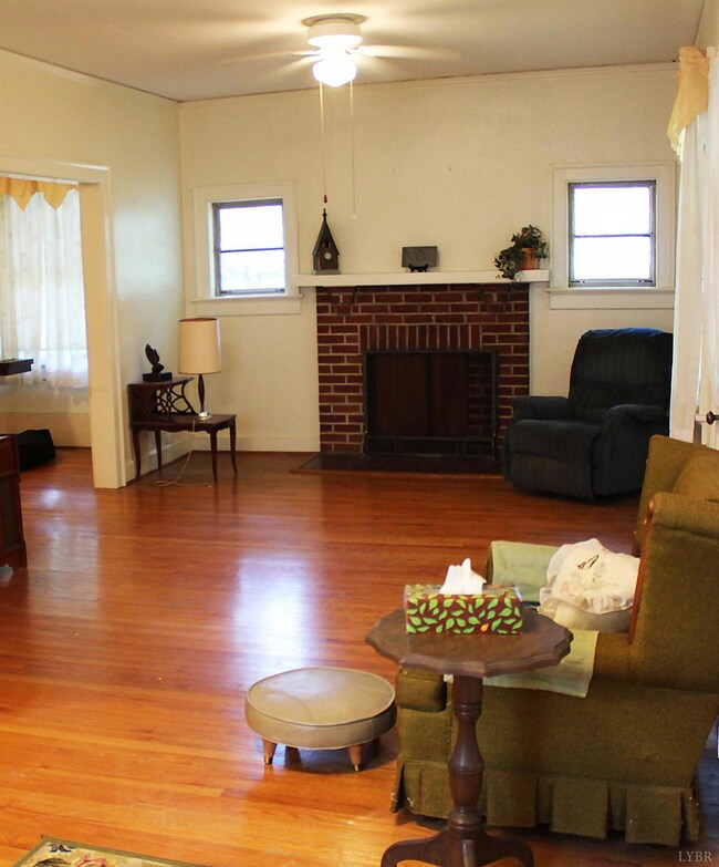 4705 Myrtle St, Lynchburg, VA 24502 - photo 3