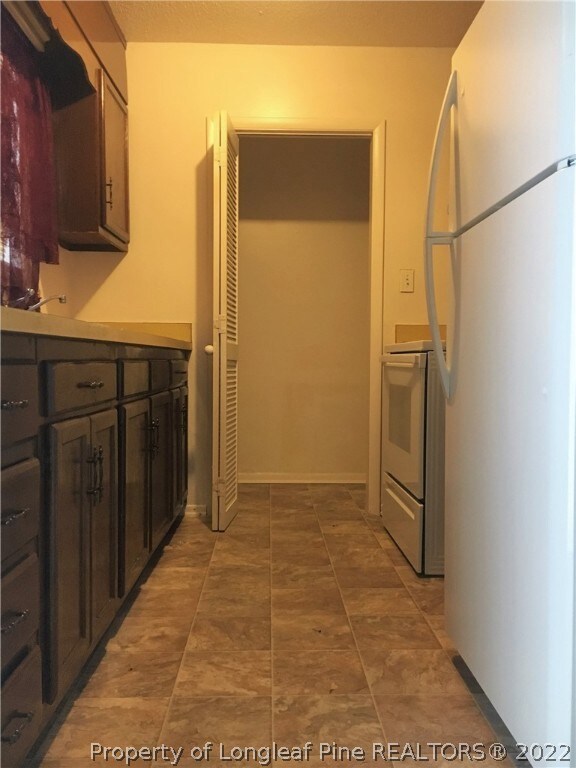 4601 Gardenwood Ct, Fayetteville, NC 28314 - photo 6