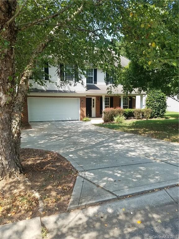 104 Longlea Dr, Clover, SC 29710 - photo 2