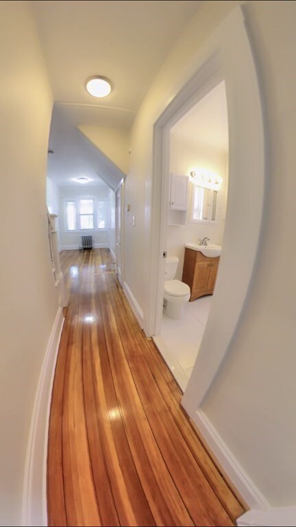 11 Banks St unit B, Waltham, MA 02451 - photo 6