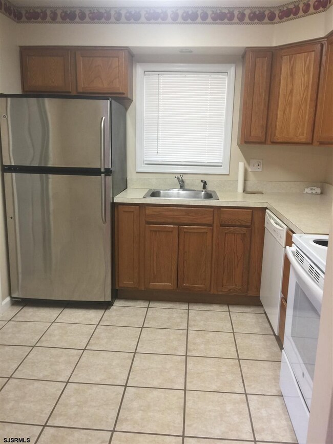 6695 W Jersey Ave, Egg Harbor Township, NJ 08234 - photo 3