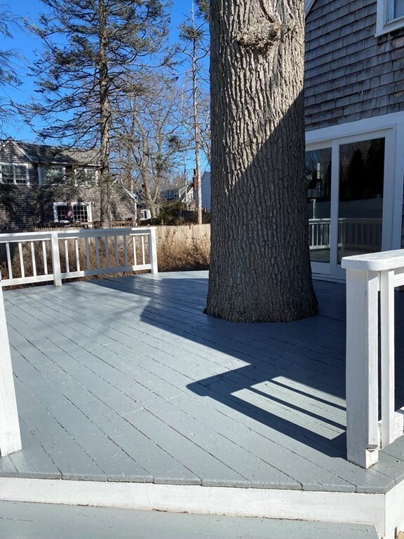 21 Sycamore Ln, Hingham, MA 02043 - photo 2