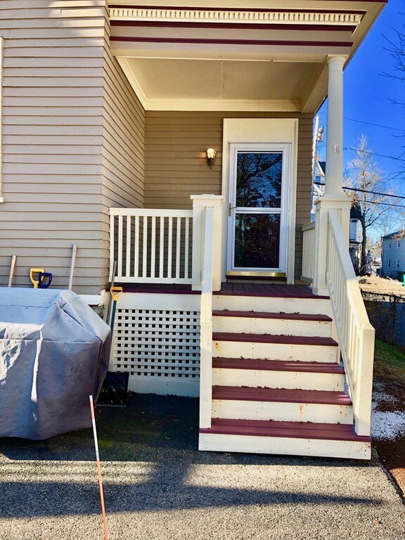 312 Wilder St unit 1R, Lowell, MA 01851 - photo 2