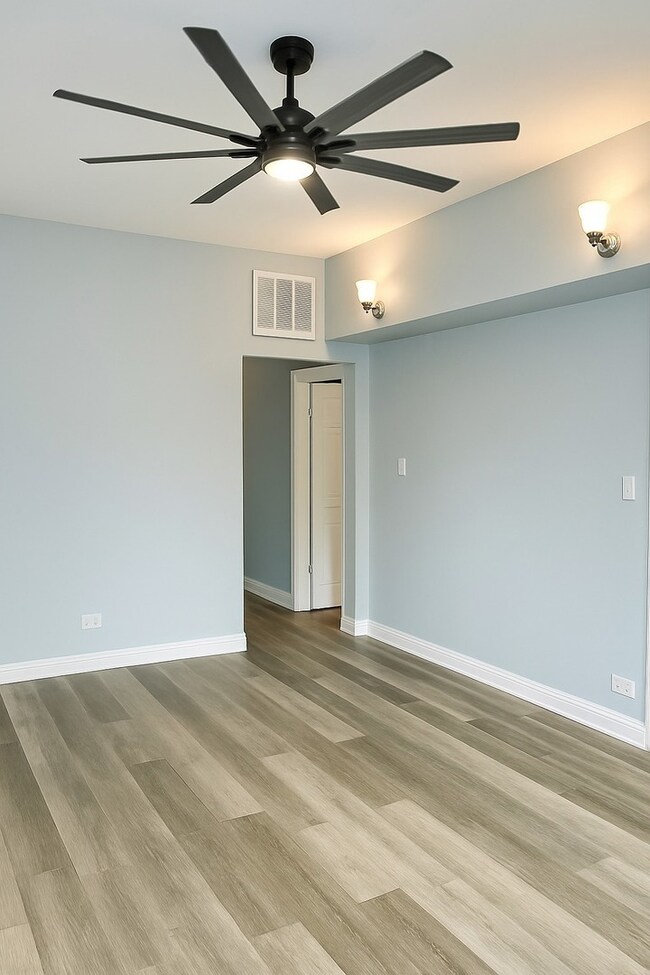 5412 S Damen Ave unit 1, Chicago, IL 60609 - photo 3