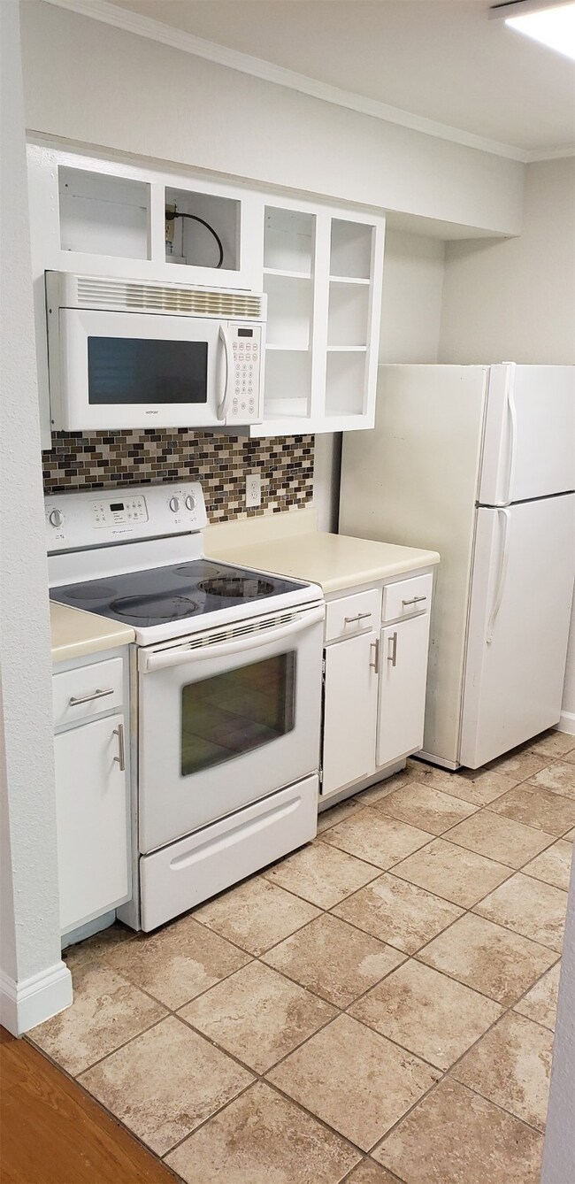 Appliances included with the unit.