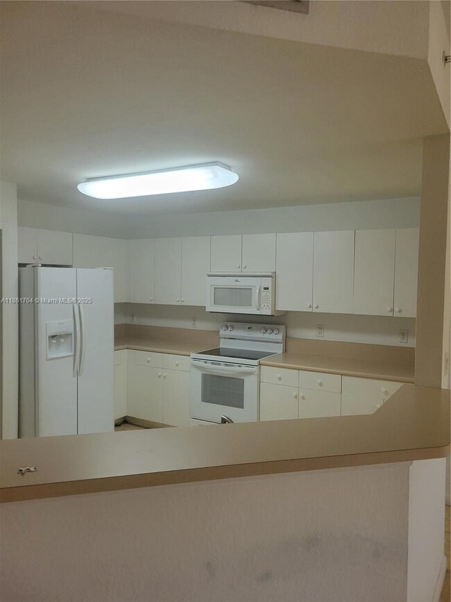 11102 NW 83rd St unit 207, Doral, FL 33178 - photo 6