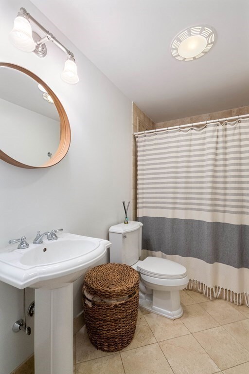 756 E 3rd St unit 3, Boston, MA 02127 - photo 7