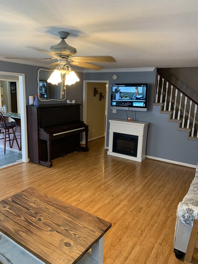 109 Hunters Ln, Shelbyville, TN 37160 - photo 6