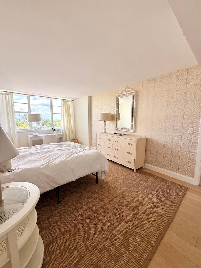 La Fontana unit 511, West Palm Beach, FL 33407 - photo 5