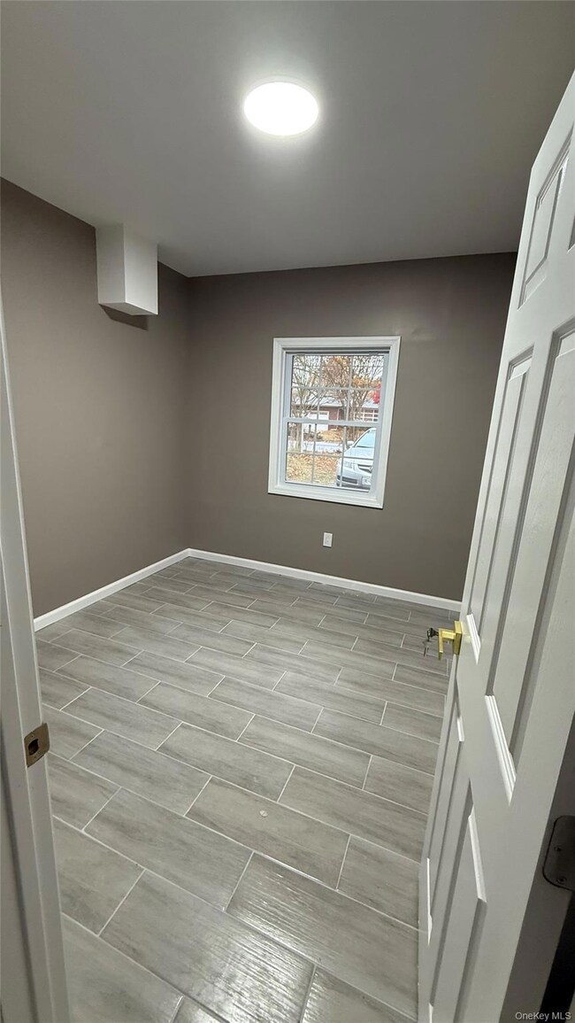 unlisted-address, Brentwood, NY 11717 - photo 6