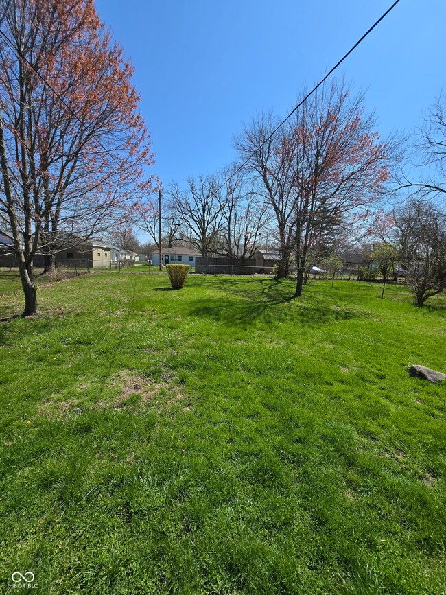 2018 Poplar St, Anderson, IN 46012 - photo 4