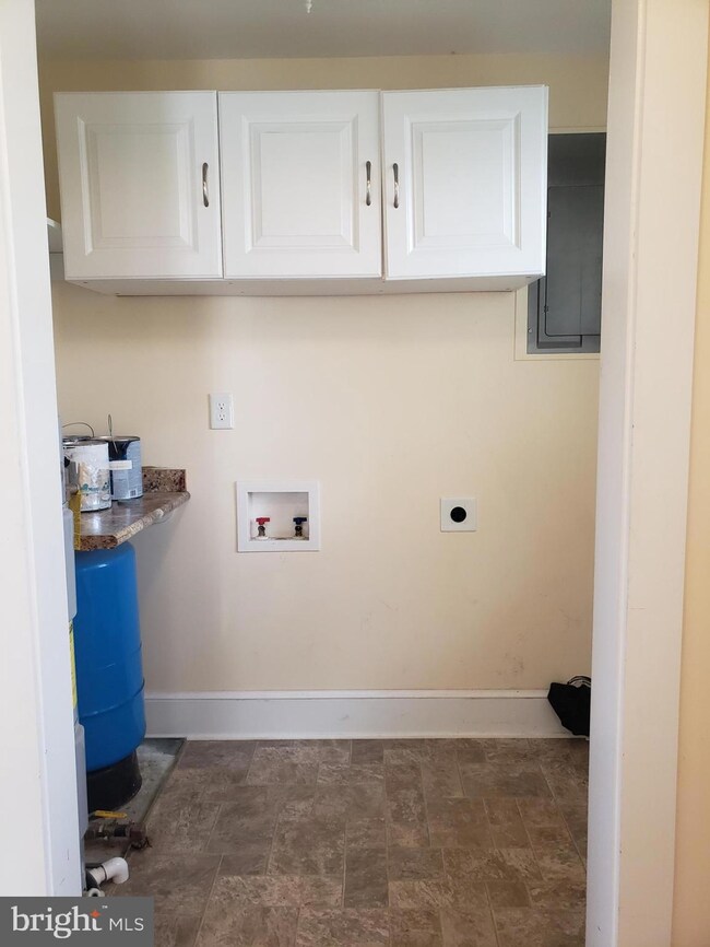 24037 Old Valley Pike, Maurertown, VA 22644 - photo 4