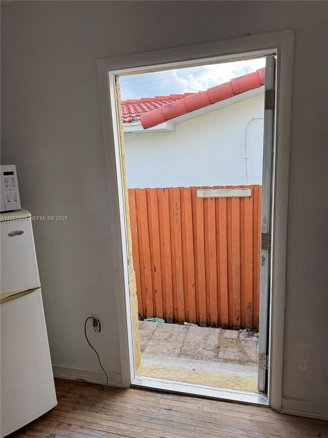 200 NW 63rd Ave unit 1, Miami, FL 33126 - photo 6