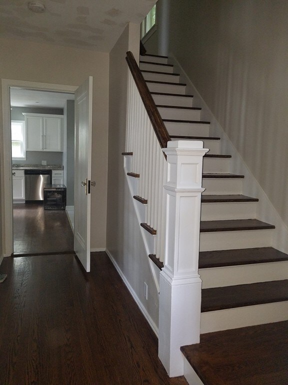 33 Havelock Rd, Worcester, MA 01602 - photo 4