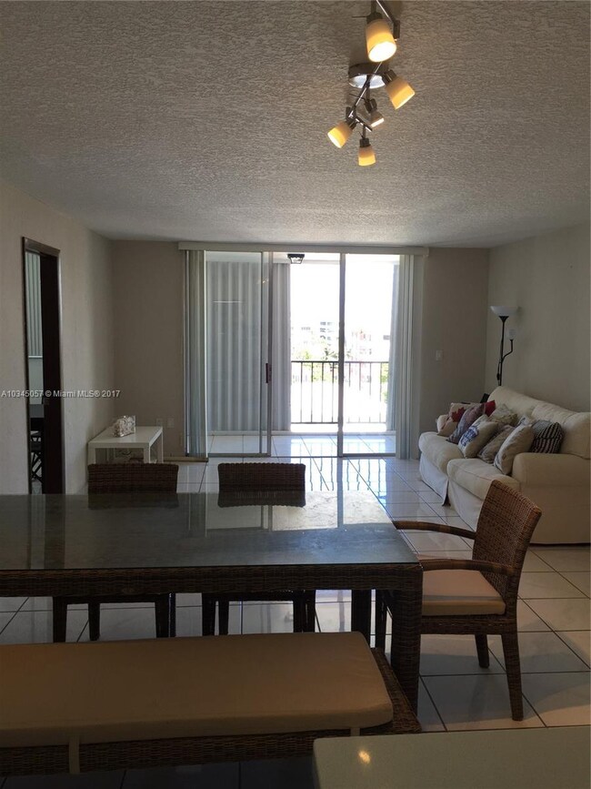 Byron Gardens Condominium unit 607, Miami Beach, FL 33141 - photo 7