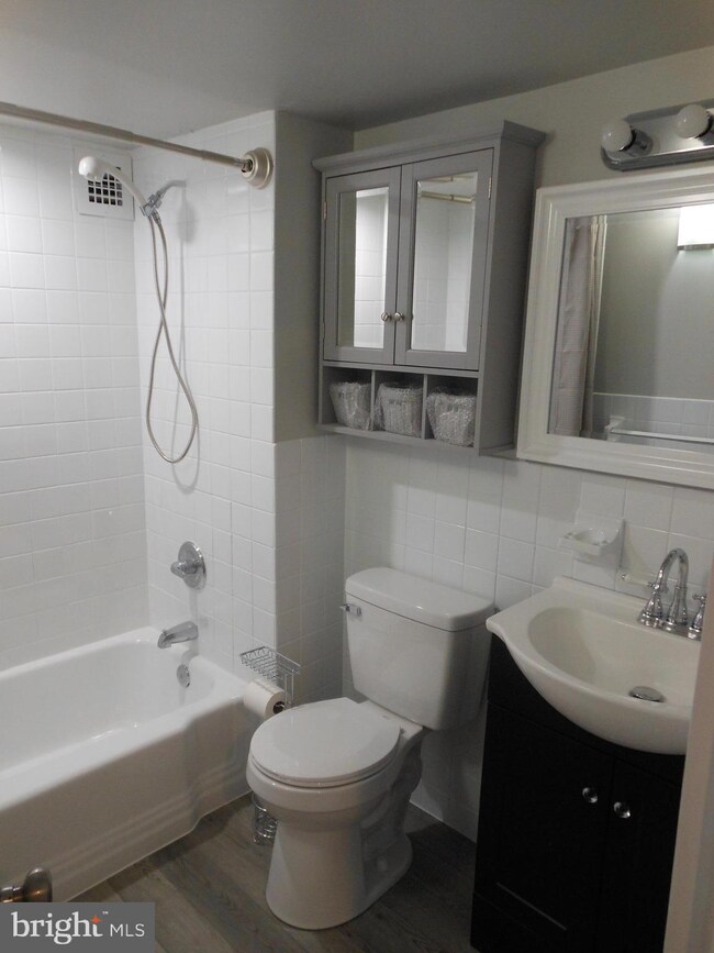 The Devon Condo unit 209, Wilmington, DE 19806 - photo 7