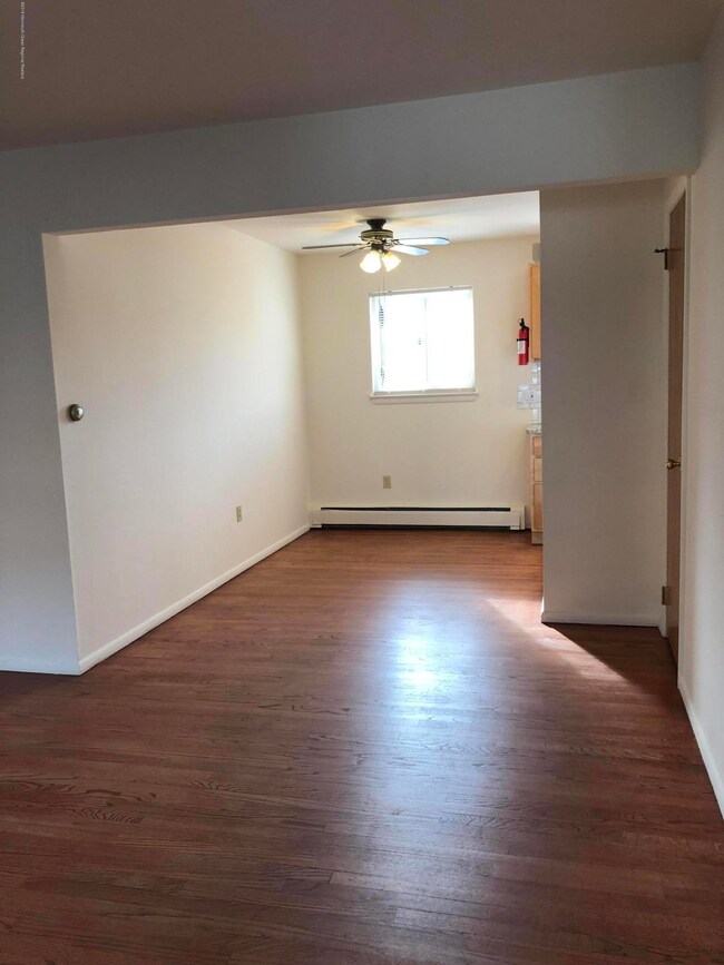 400 Sairs Ave unit 7, Long Branch, NJ 07740 - photo 6