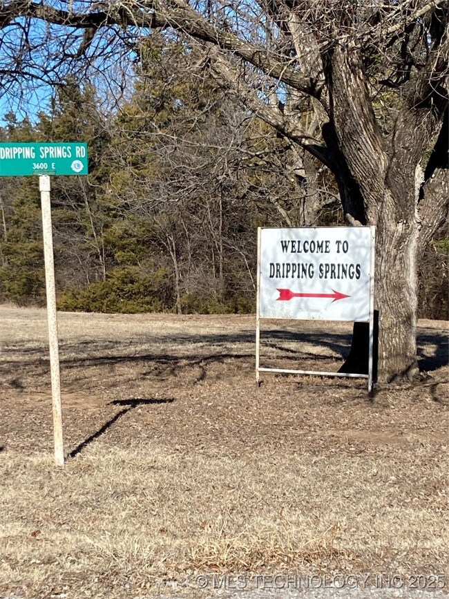 3814 E Dripping Springs Rd, Cushing, OK 74023 - photo 2