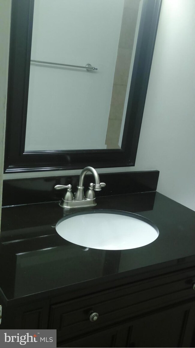 11807 Breton Ct unit 12B, Reston, VA 20191 - photo 7