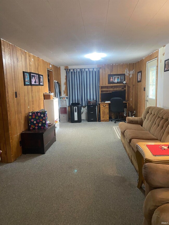 1107 W Water St, Portland, IN 47371 - photo 4