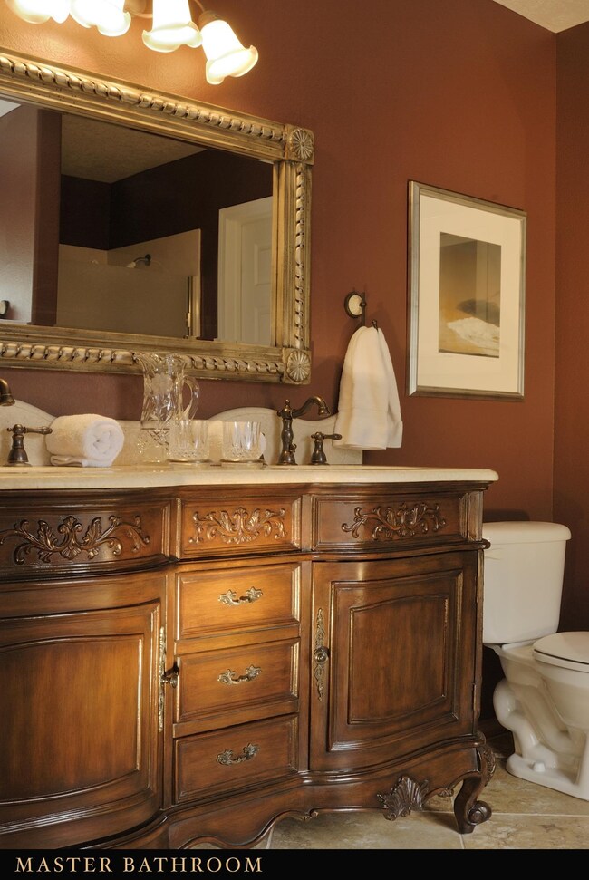 007_MasterBathroom