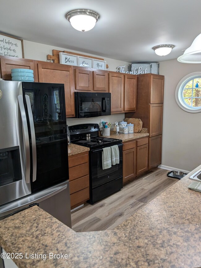 6506 Brook Bend Way unit 116, Louisville, KY 40229 - photo 6