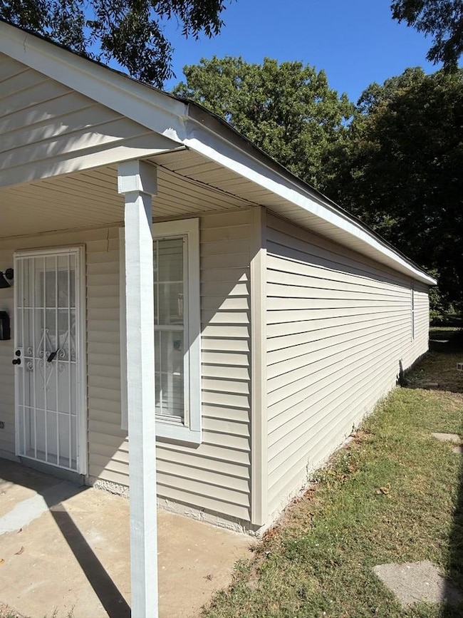 308 S 8th St, West Memphis, AR 72301 - photo 2