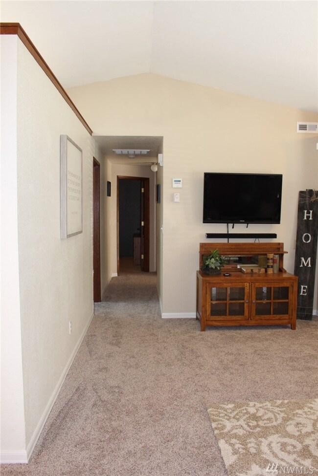 2706 67th Ct SW, Olympia, WA 98512 - photo 6