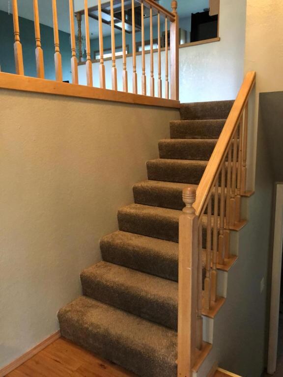 Entry Stairs