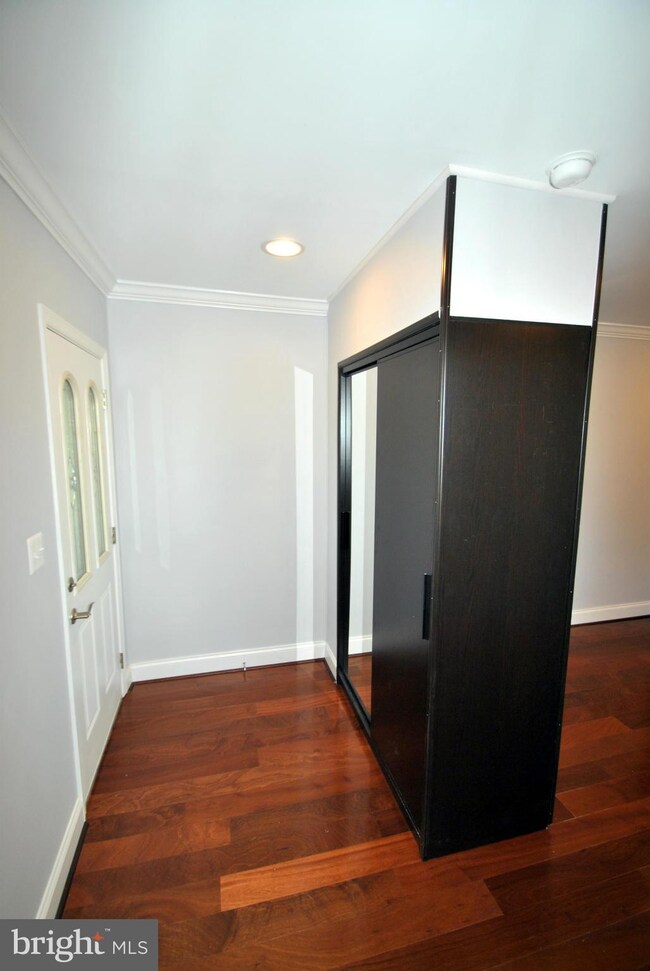 1410 Dorchester Ave, Gwynn Oak, MD 21207 - photo 3