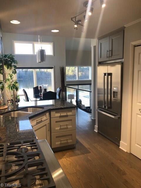 1959 Eastchester Dr, High Point, NC 27265 - photo 4