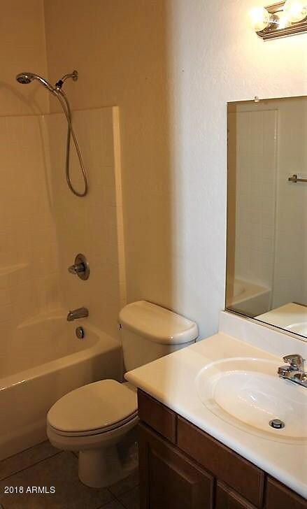 ISyb3qm5uk758x0000000000