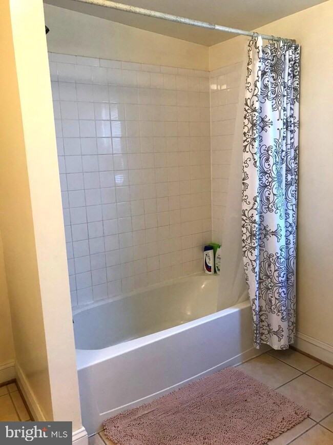 1044 S Charles St, Baltimore, MD 21230 - photo 4