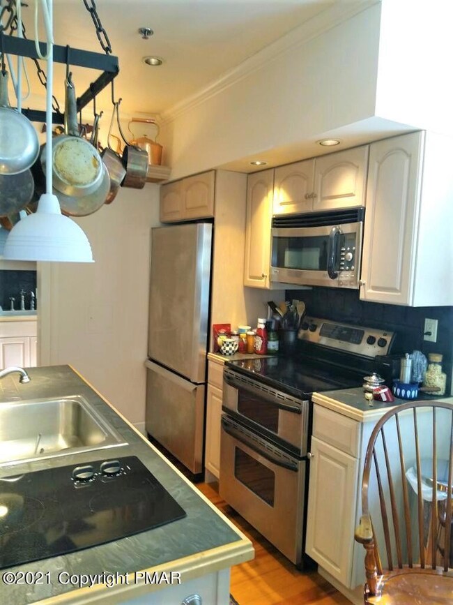 000 Address Withheld Upon Request, East Stroudsburg, PA 18301 - photo 3